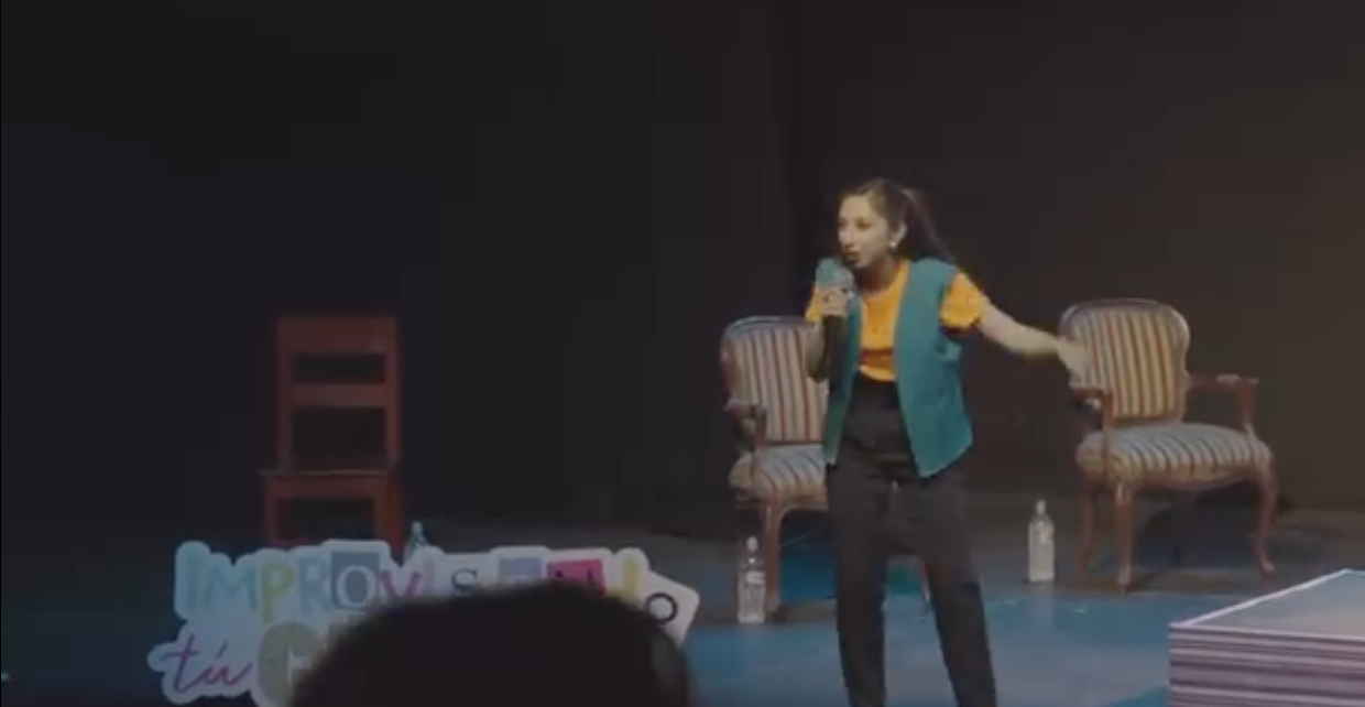 Visitamos @improvisandotucuento en el @salonmunicipaltarapaca